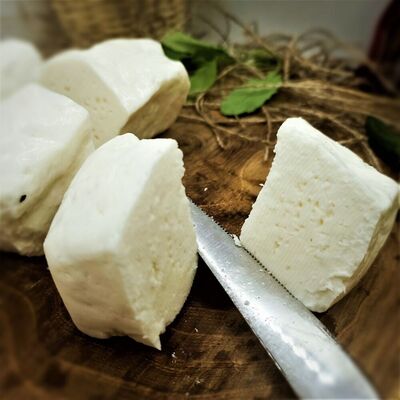 Tam Yağlı Maraş Sıkma Peyniri 500 Gr. - 1